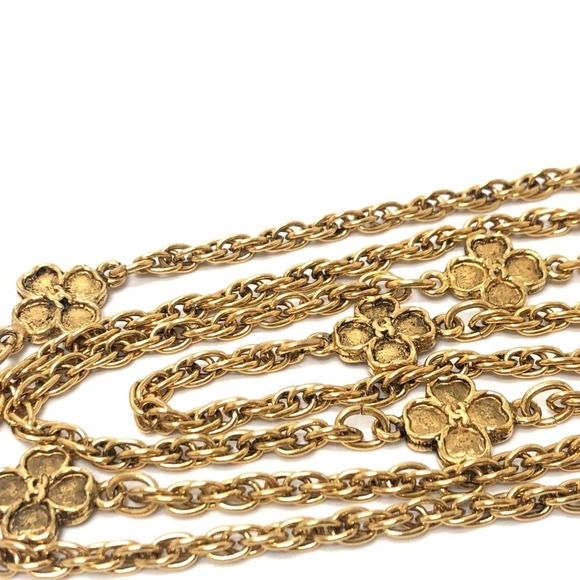 CHANEL Gold Love Necklace - Picture 8 of 8